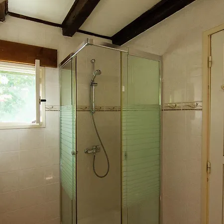 Βίλα Beautiful House With Private Pool In Bouzic Florimont-Gaumiers